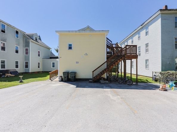 69 Lake St, Webster MA 01570