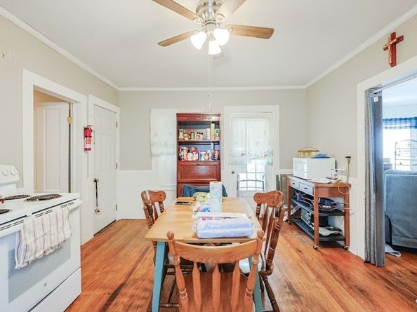 69 Lake St, Webster MA 01570