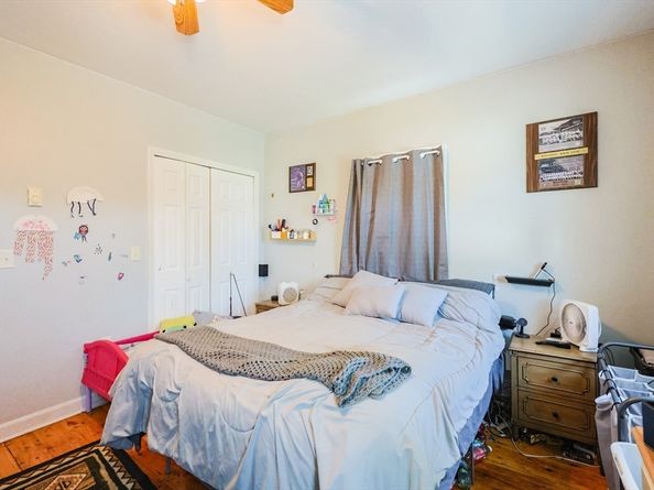 69 Lake St, Webster MA 01570