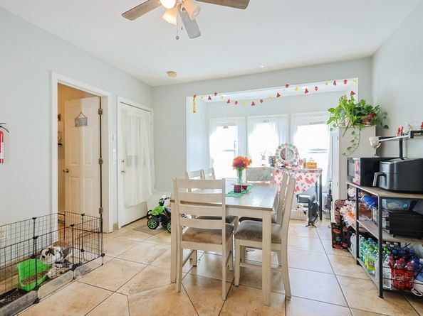 69 Lake St, Webster MA 01570