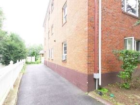 548 Centre St 5, Newton MA 02458