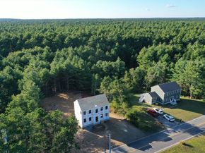 308 Charge Pond Rd, Wareham MA 02571