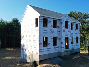 308 Charge Pond Rd, Wareham MA 02571