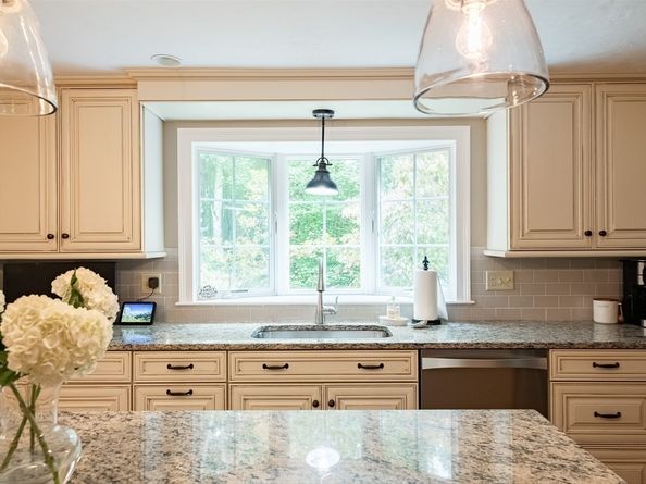 112 Partridge Brook Cir, Marshfield MA 02050