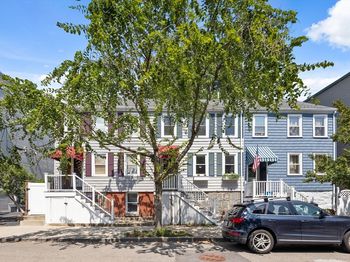 698 E 5th Street