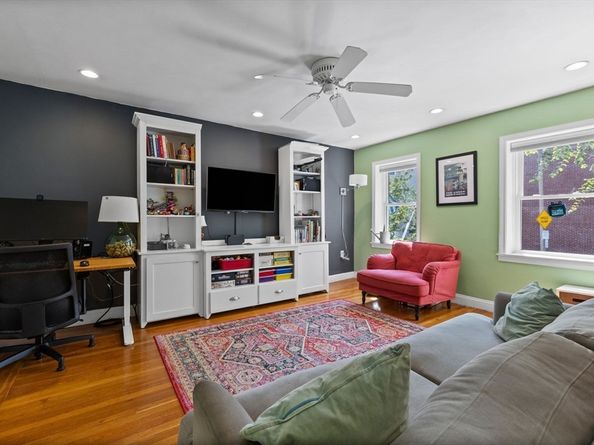 698 E 5th Street, Boston MA 02127