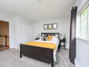52 Elm St, Hingham MA 02043