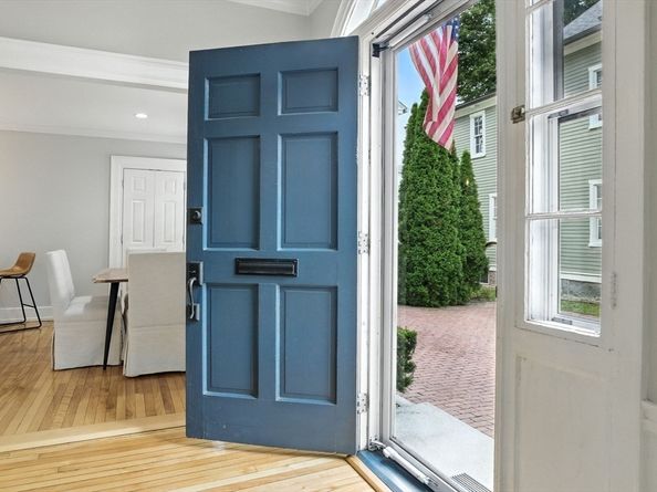 9 Orange Street 1, Newburyport MA 01950