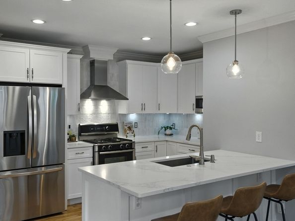 9 Orange Street 1, Newburyport MA 01950