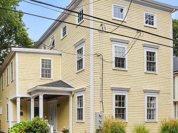 9 Orange Street 1, Newburyport MA 01950