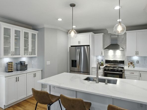 9 Orange Street 1, Newburyport MA 01950