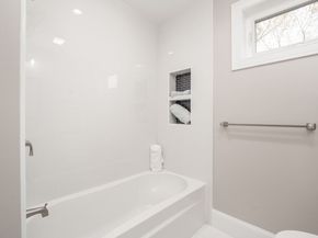 472 Hyde Park Ave 472, Boston MA 02131