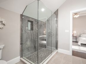 472 Hyde Park Ave 472, Boston MA 02131