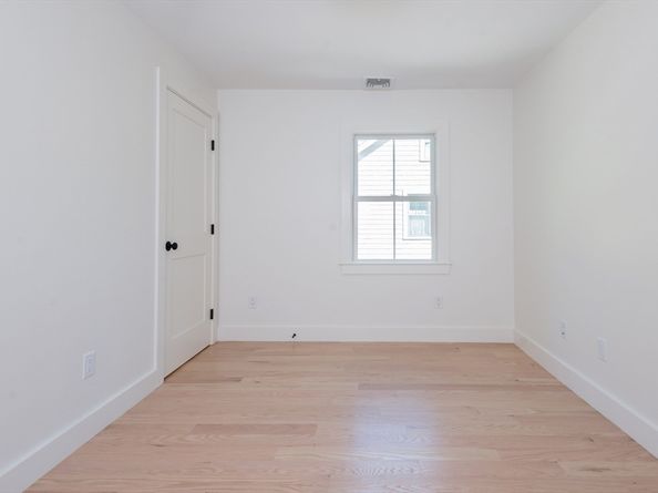 29 Berkeley Street, Arlington MA 02474