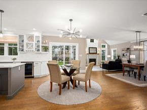 11 Waring Rd, Natick MA 01760