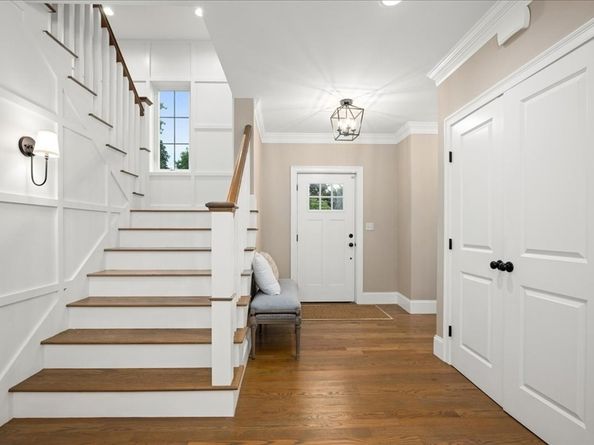 11 Waring Rd, Natick MA 01760