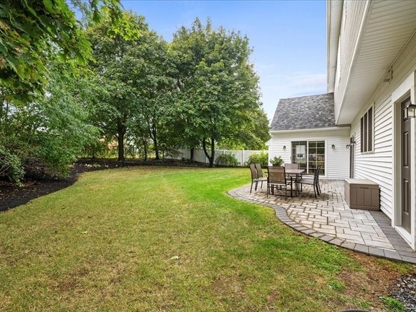 11 Waring Rd, Natick MA 01760