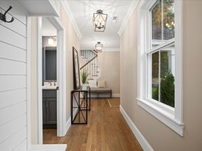 11 Waring Rd, Natick MA 01760