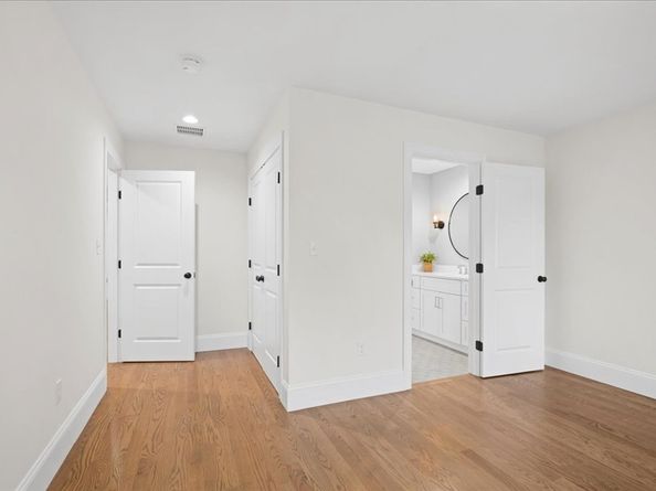 11 Waring Rd, Natick MA 01760