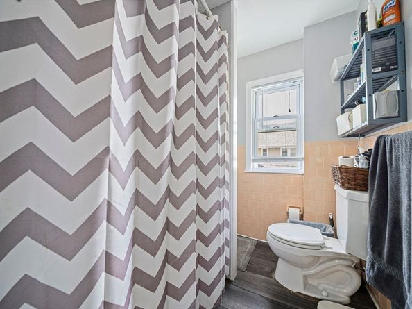 123 Waterston Ave, Quincy MA 02170