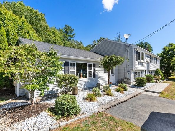 10 Wentworth Drive, Billerica MA 01821