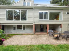 204 Chestnut St, Andover MA 01810