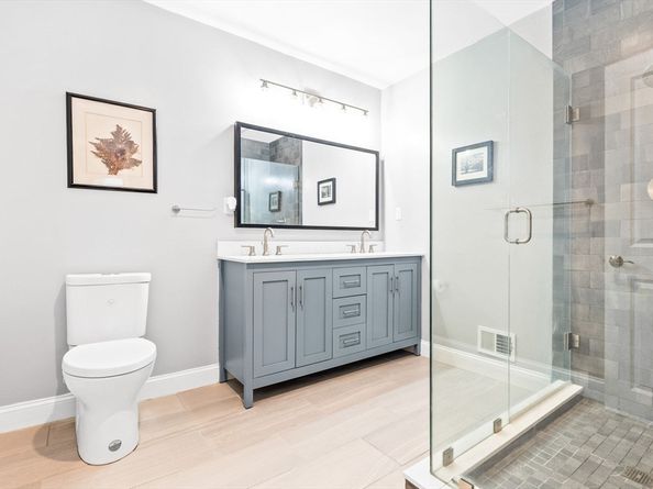 204 Chestnut St, Andover MA 01810
