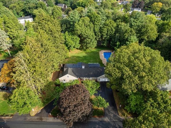 204 Chestnut St, Andover MA 01810