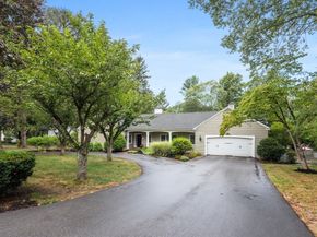 204 Chestnut St, Andover MA 01810
