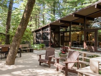 5 Brook Trail Road