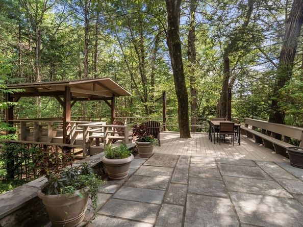 5 Brook Trail Road, Wayland MA 01778
