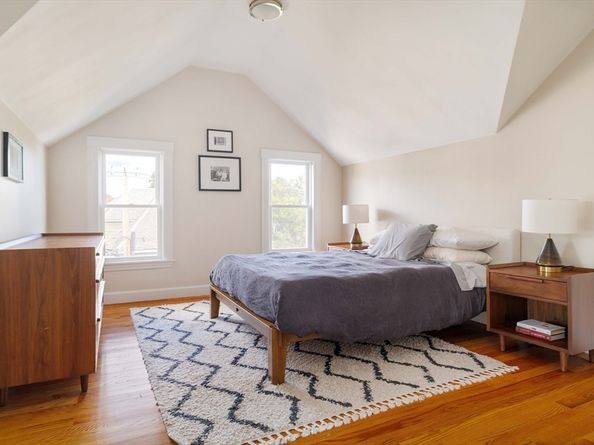 25 Moraine St 25, Belmont MA 02478