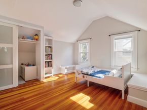 25 Moraine St 25, Belmont MA 02478