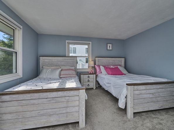 35 Catherine Dr, Peabody MA 01960