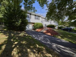 35 Catherine Dr, Peabody MA 01960