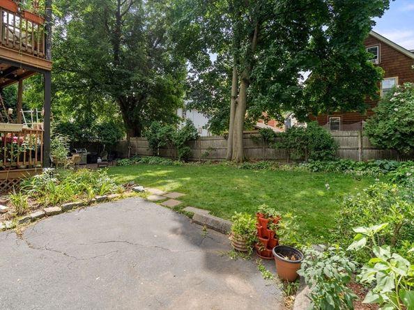 124-126 Minden St 1262, Boston MA 02130