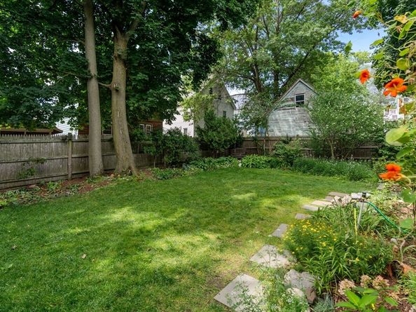 124-126 Minden St 1262, Boston MA 02130