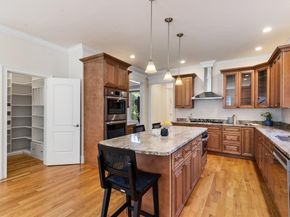 1 Tricorne Rd, Lexington MA 02421