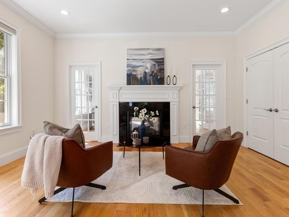 1 Tricorne Rd, Lexington MA 02421