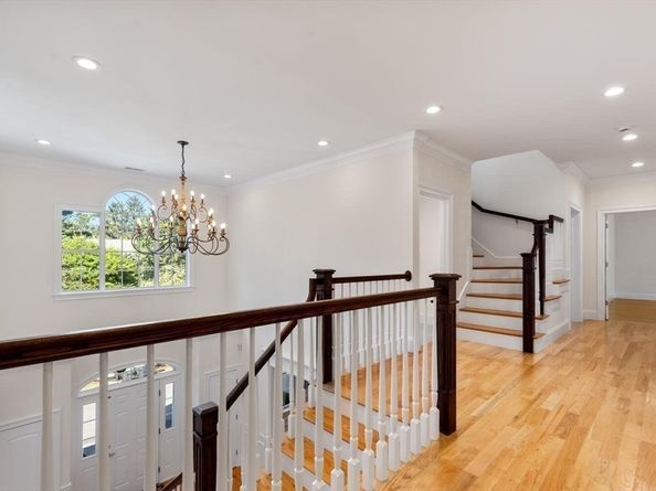 1 Tricorne Rd, Lexington MA 02421