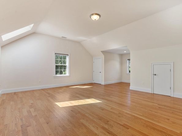 1 Tricorne Rd, Lexington MA 02421