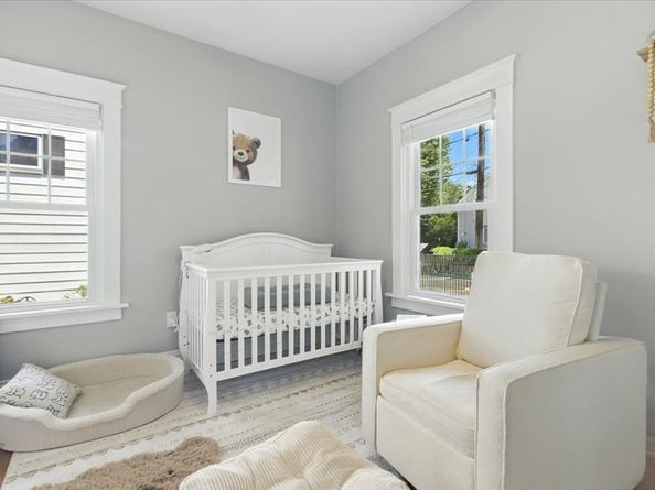 86 Hill St, Norwood MA 02062