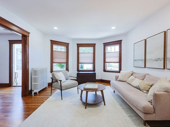 12 Wyvern Street 2, Boston MA 02131