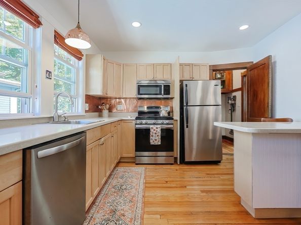 12 Wyvern Street 2, Boston MA 02131
