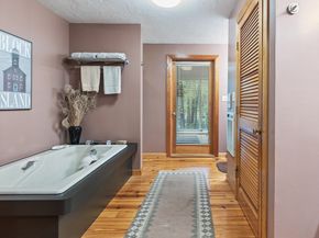 26 Fowler St, Upton MA 01568
