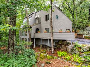26 Fowler St, Upton MA 01568