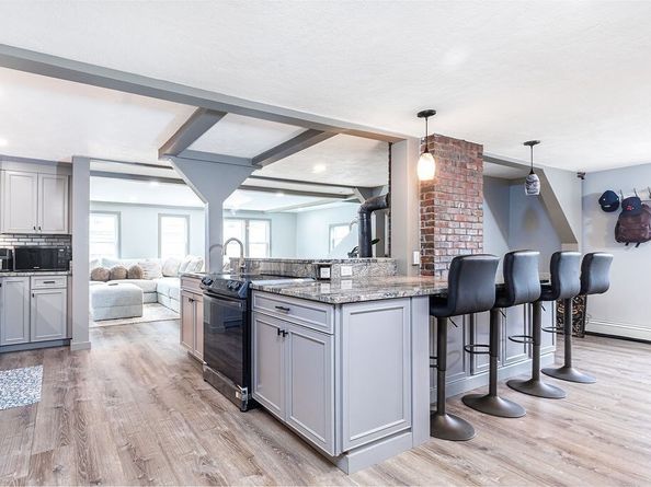 53 Columbia Ave, Lynn MA 01902