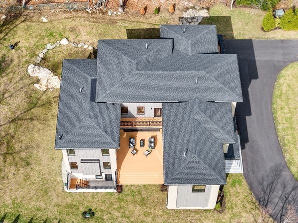 20 Amberwood Dr, Winchester MA 01890