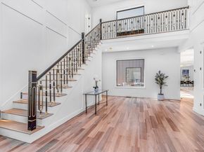 20 Amberwood Dr, Winchester MA 01890