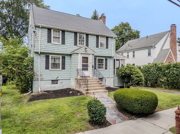 99 Oakdale Road, Newton MA 02461